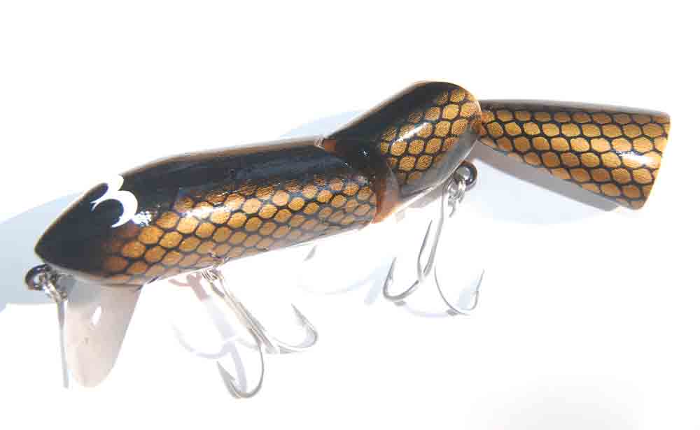 Mudeye Rattle Snake 200mm Timber Surface Lure 2 Rod Mackenzie