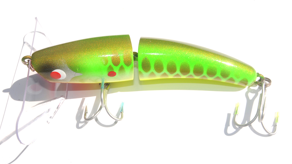 Cod Cracker Surface Lure 170mm Colour Green Rod Mackenzie CodMac
